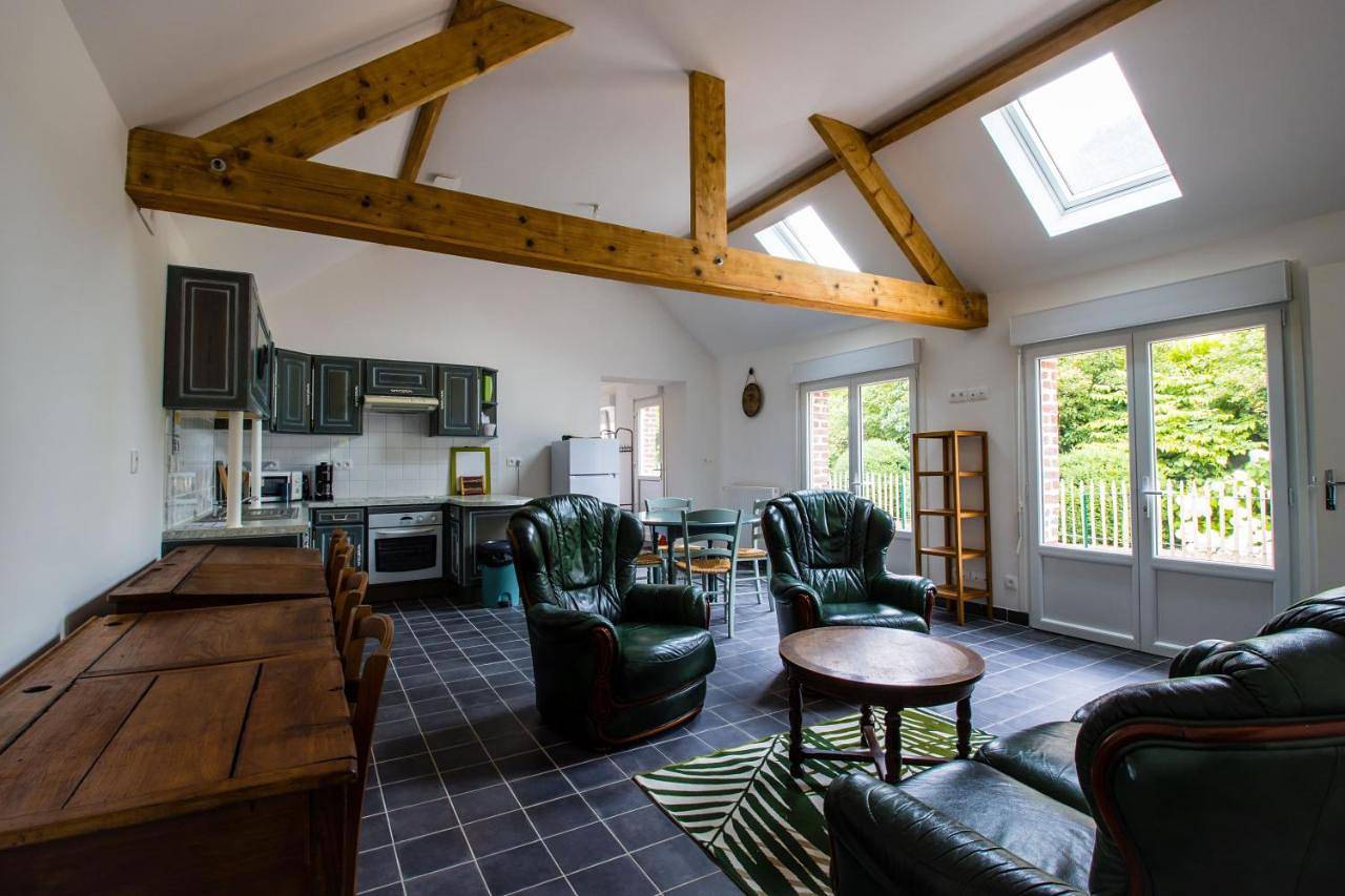 Two-Bedroom House in Offin, Région de Montreuil