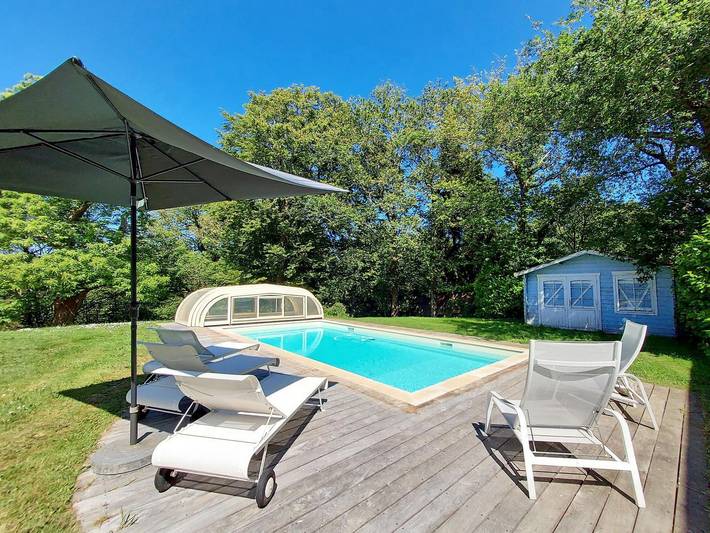 Gîte pour 7 personnes, avec terrasse ainsi que jardin et piscine, animaux acceptés à Pluvigner - 2