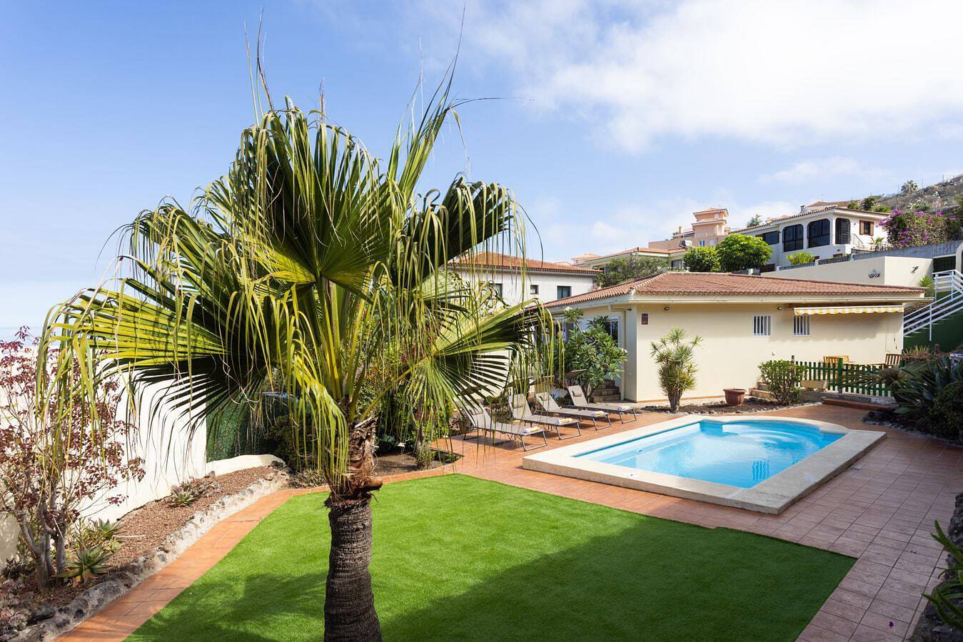 Sunset El Sauzal heated-pool, Eden Rentals Villas in El Sauzal, Tenerife Norte