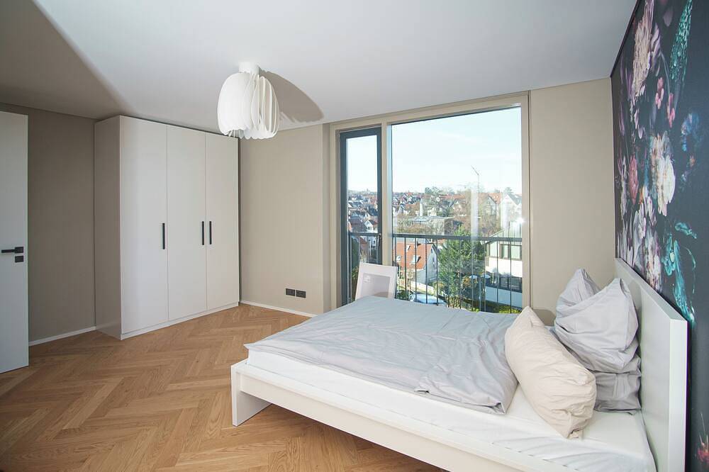 180 m² Luxuriöse Maisonette mit Panoramablick in Feuerbach, Stuttgart