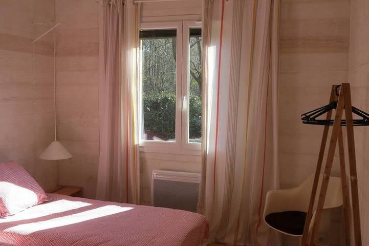 Location de vacances pour 4 personnes, avec terrasse et jardin à Saubion - 3