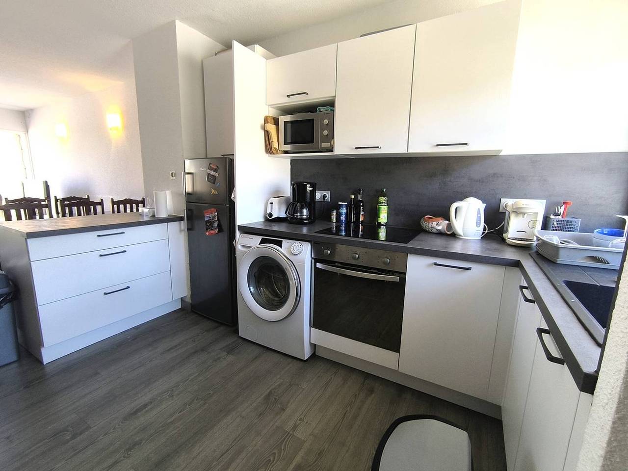 Appartement entier, Villa mitoyenne avec parking, près plage - 10 pers. in Cap d'Agde, Agde