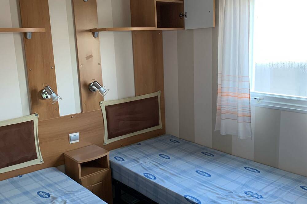 Rent Mobile Home Private Land in Dolus-d'Oléron, Côte de Beauté