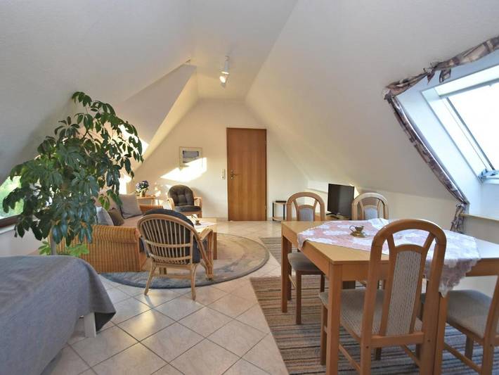 Ferienwohnung für 4 Personen, mit Terrasse und Garten in Bad Zwesten - 4