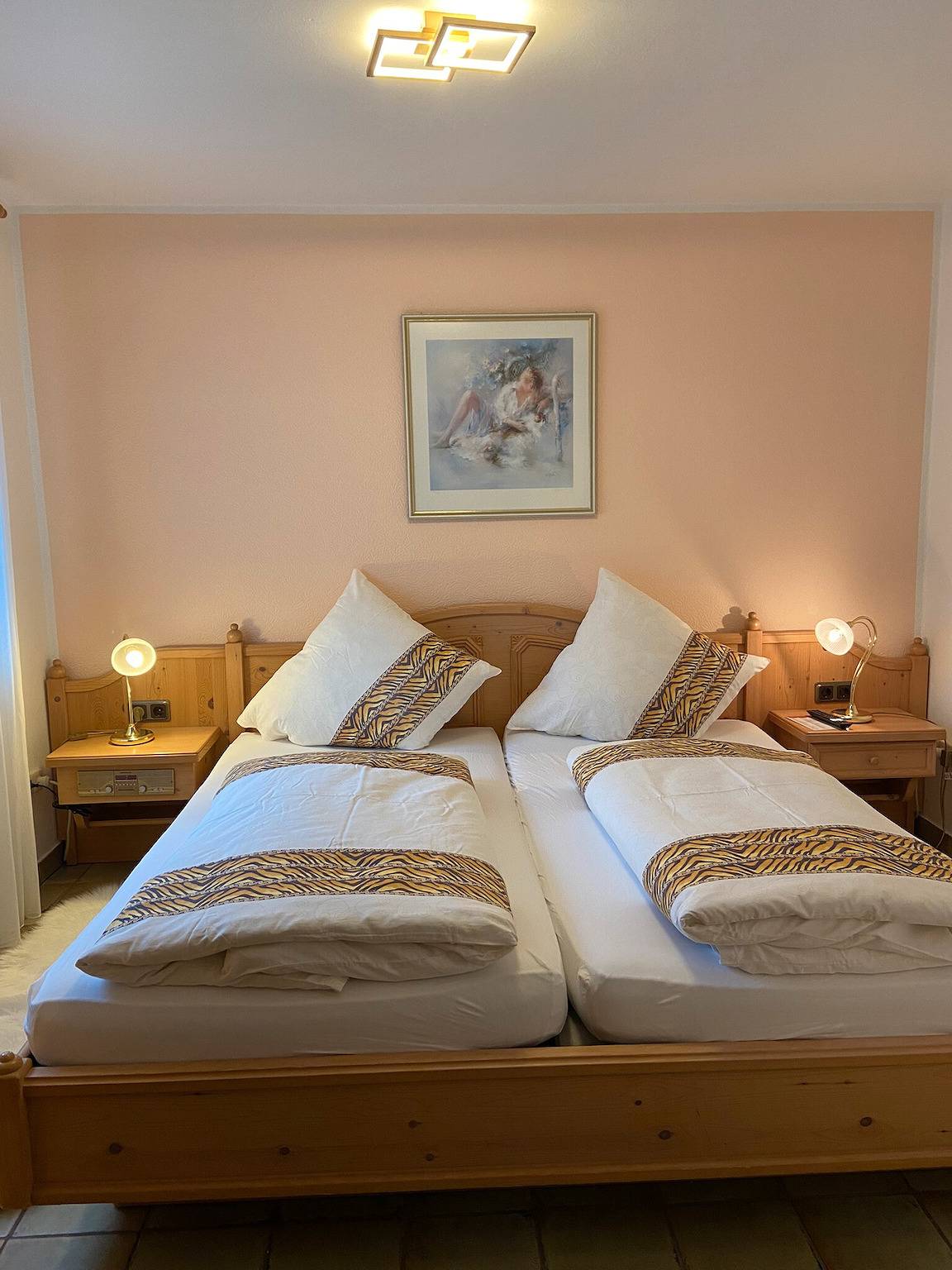 Ganze Wohnung, Apartment 'Bilstein' mit Bergblick, privater Terrasse und Wlan in Lennestadt, Sauerland