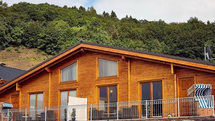Ferienhaus für 4 Personen, mit Ausblick und Terrasse sowie Sauna, mit Haustier in Rieden (Eifel)