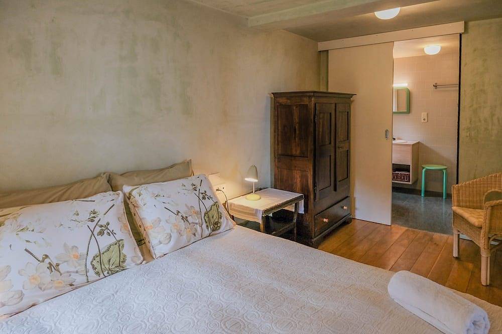 The ideal place for lovers of nature and outdoor activities in la Vall de Bianya, Garrotxa