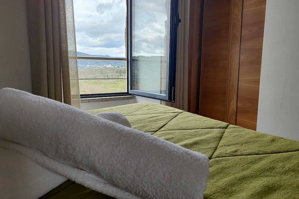 Quinta dos Carvalhais - Serra da Estrela in U.F Sobral Pichorro e Fuinhas, Serra da Estrela