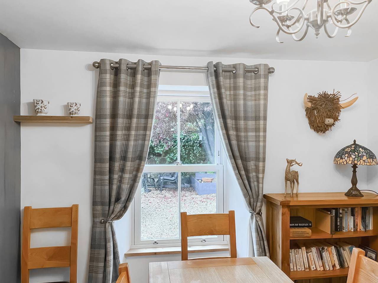 Monawilline Cottage in Firth Of Clyde