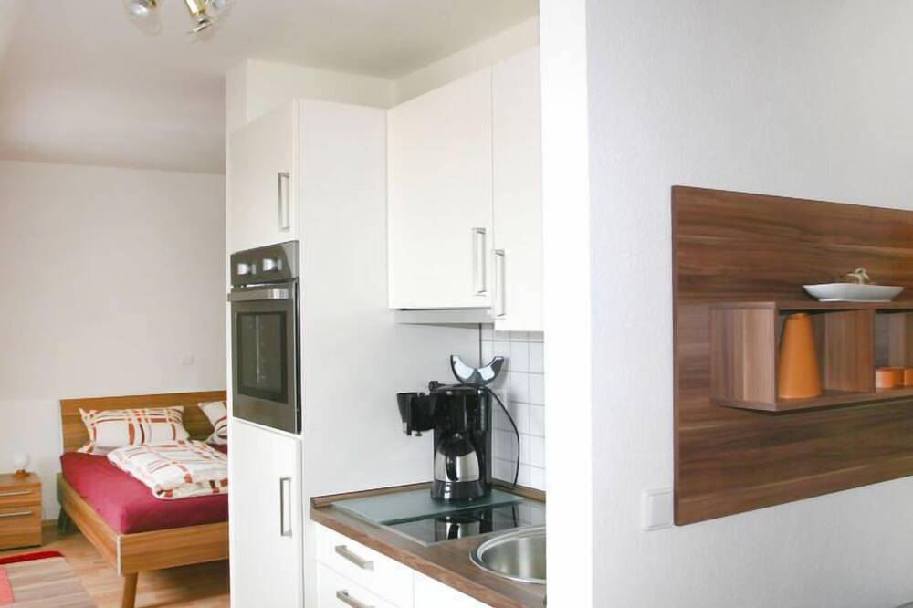 Ganze Wohnung, Kamelienweg in Laubegast, Dresden
