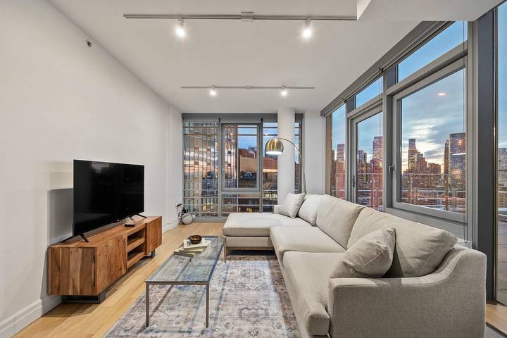 Vacation rental for 6 people, with terrace, with pets in Hell's Kitchen