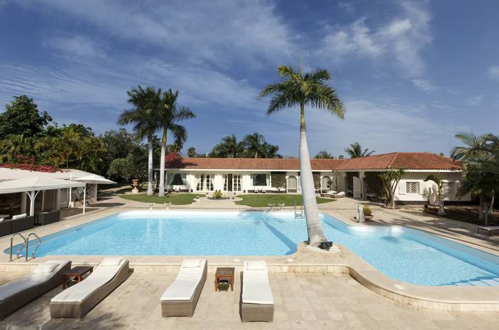 Finca für 14 Personen, mit Whirlpool und Sauna sowie Garten und Terrasse in Maspalomas