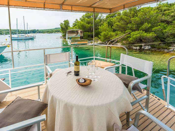 Santa Lucia in Raša, Côte Est de l'Istrie