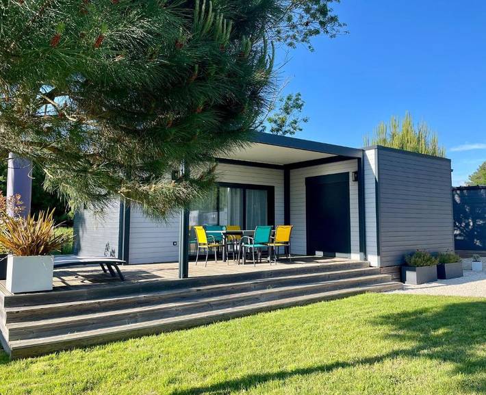 Maison d’hôte pour 4 personnes, avec terrasse ainsi que piscine et jardin à Les Mathes - 2