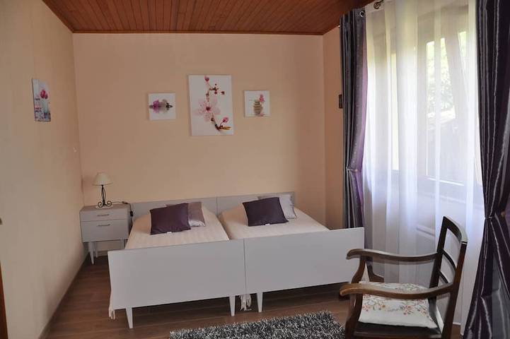 Gîte pour 4 personnes, avec terrasse et jardin à Soultzmatt - 2