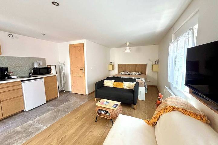 Appartement entier, Cozy Central and quiet area studio near Basel in Saint-Louis, Région de Mulhouse