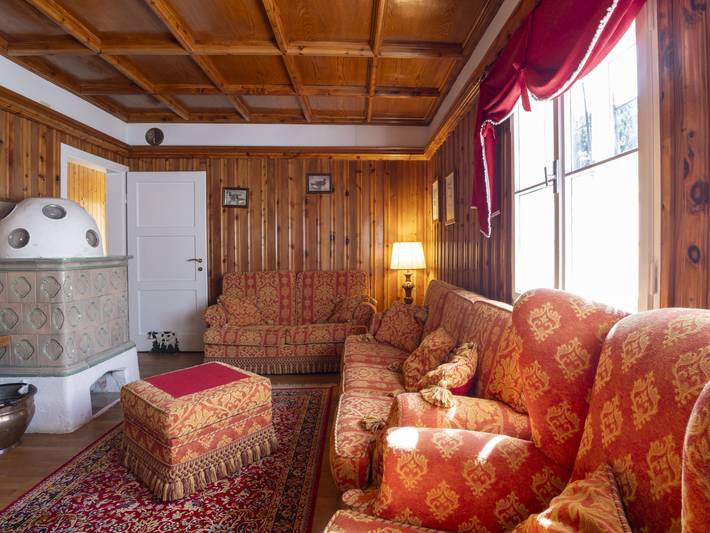 Location de vacances pour 9 personnes, avec sauna ainsi que jacuzzi et jardin, animaux acceptés à Madesimo - 2