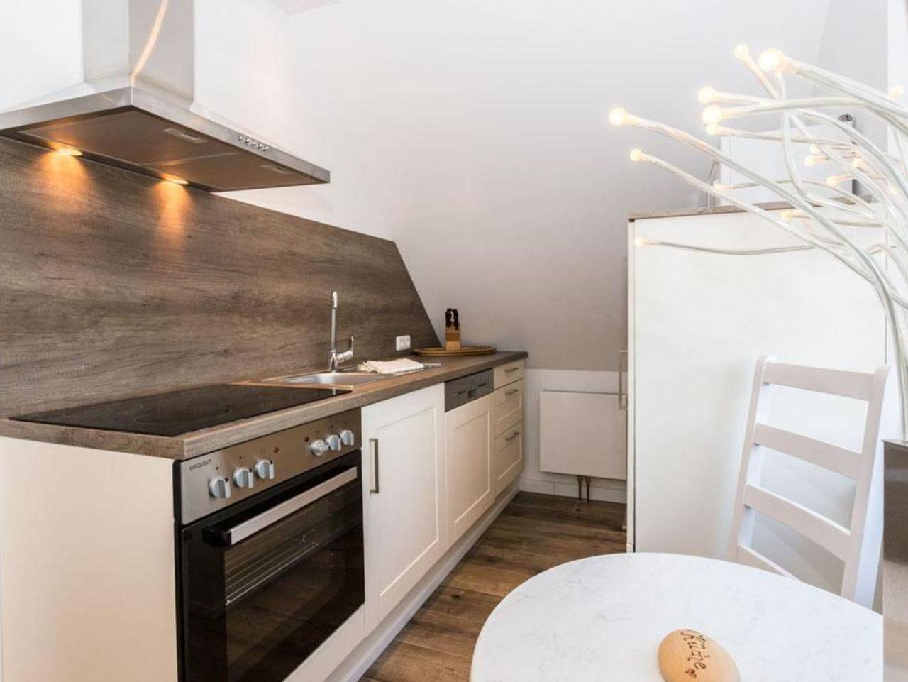 Ganze Ferienwohnung, Haus Seerose, Whg. 1 - Meeresrauschen. Stylish. Kreativ. in Westerland, Sylt (Gemeinde)