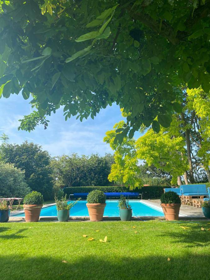 Location de vacances pour 2 personnes, avec jardin ainsi que piscine et vue à Bondues - 4