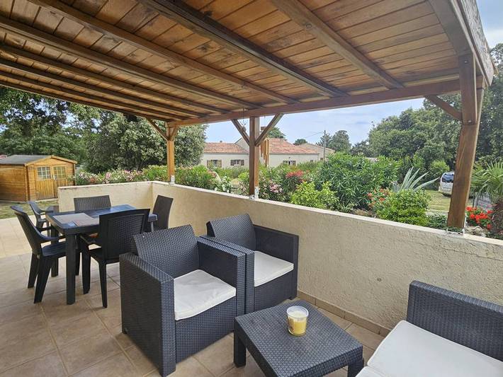 Location de vacances pour 5 personnes, avec terrasse à Ventiseri - 2