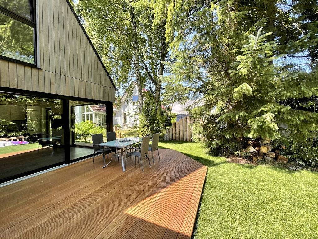 Ferienhaus in Zingst mit Schwimmbecken in Müggenburg, Zingst