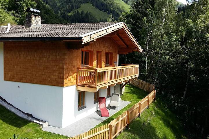 Ferienhaus für 6 Personen, mit Balkon und Garten in Rauris