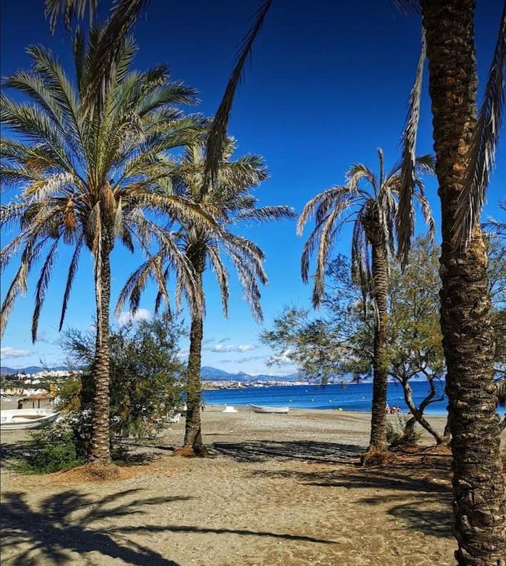 Casa rural para 6 personas, con jardín además de vistas y piscina en Casares - 4