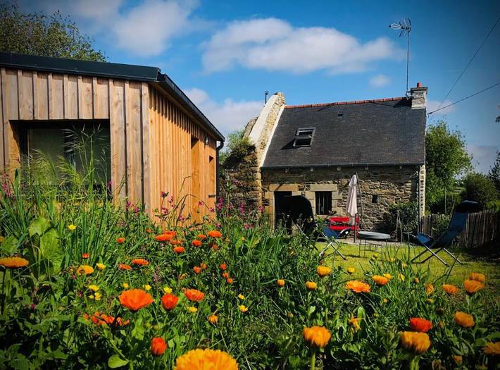 Location de vacances pour 6 personnes, avec Terrasse et Jardin à Pleudaniel
