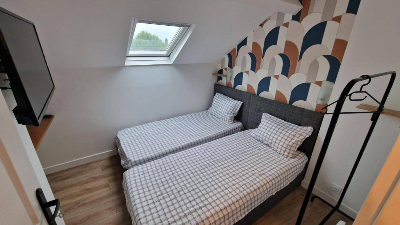 Appartement entier, Three-Bedroom Apartment in Saint-Pierre-du-Perray, Essonne