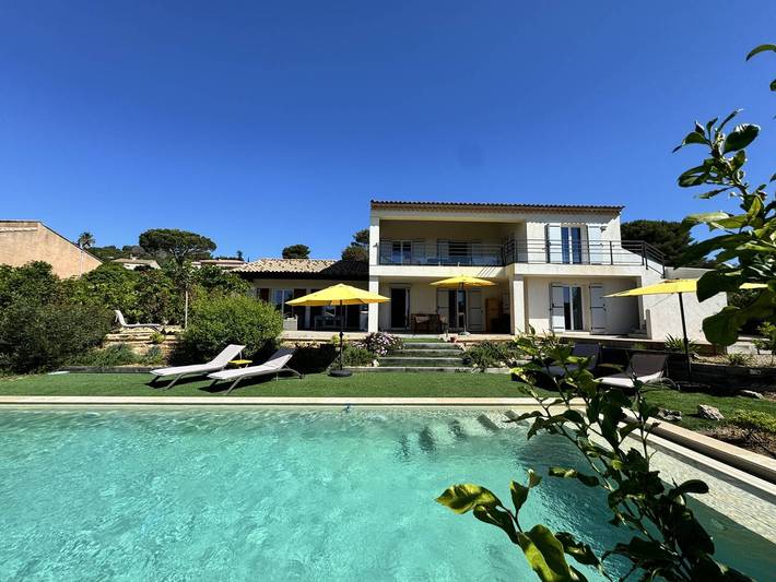 Ferienhaus für 10 Personen, mit Balkon und Terrasse sowie Garten und Pool in La Croix-Valmer - 3