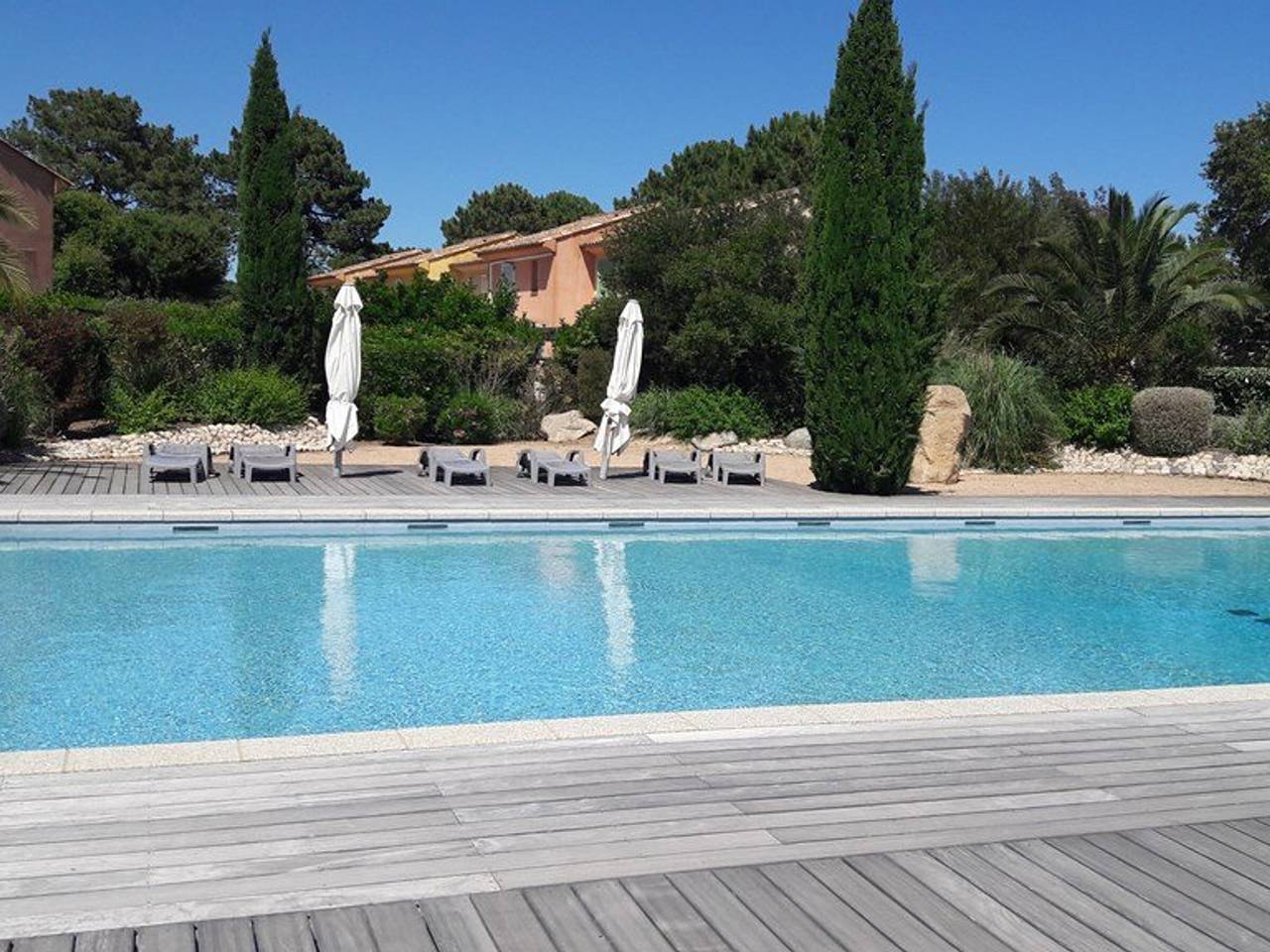 **Cédrat *** - Strand zu Fuß - Klimaanlage - Pool - 500m zum Strand** in San Ciprianu, Lecci