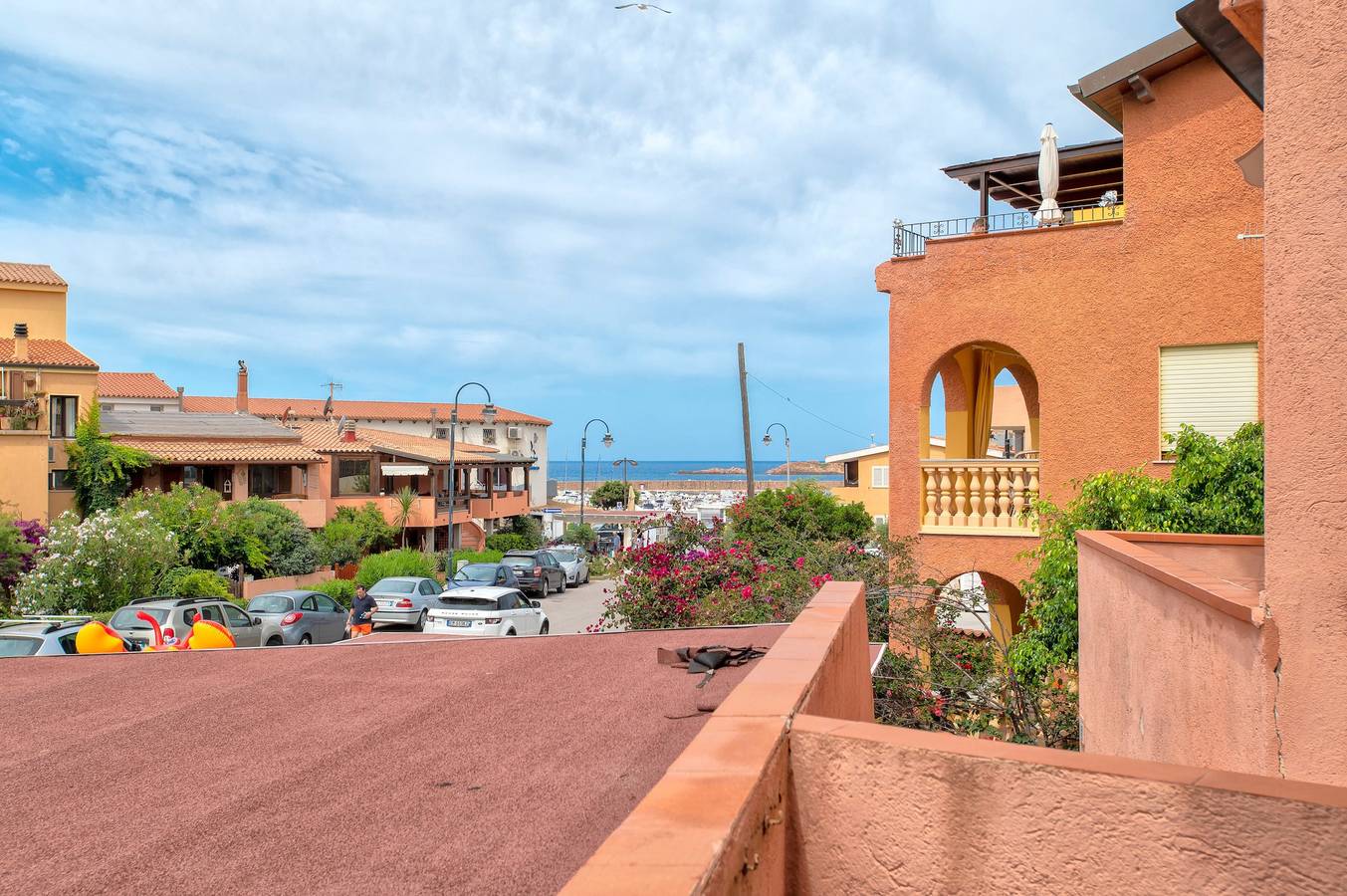 Ganze Wohnung, Ferienwohnung 'Endless Summer' mit Meerblick, Klimaanlage und Balkon in Trinità d'Agultu e Vignola und Umgebung, Olbia-Tempio