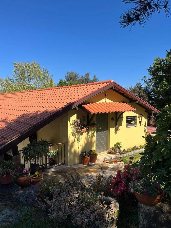 Casa de férias para 4 pessoas, com vista e jardim em Celorico de Basto