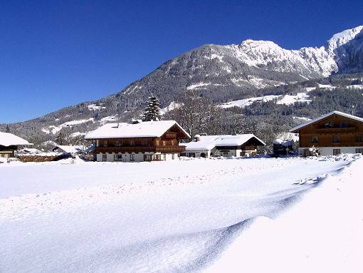 Ganze Ferienwohnung, Ferienwohnung Maria-Wies - Mansarden-Fewo Sigi für 2-4 Personen, 45 qm, separates Schlafzimmer, Südbalkon in Schönau am Königssee, Berchtesgadener Alpen