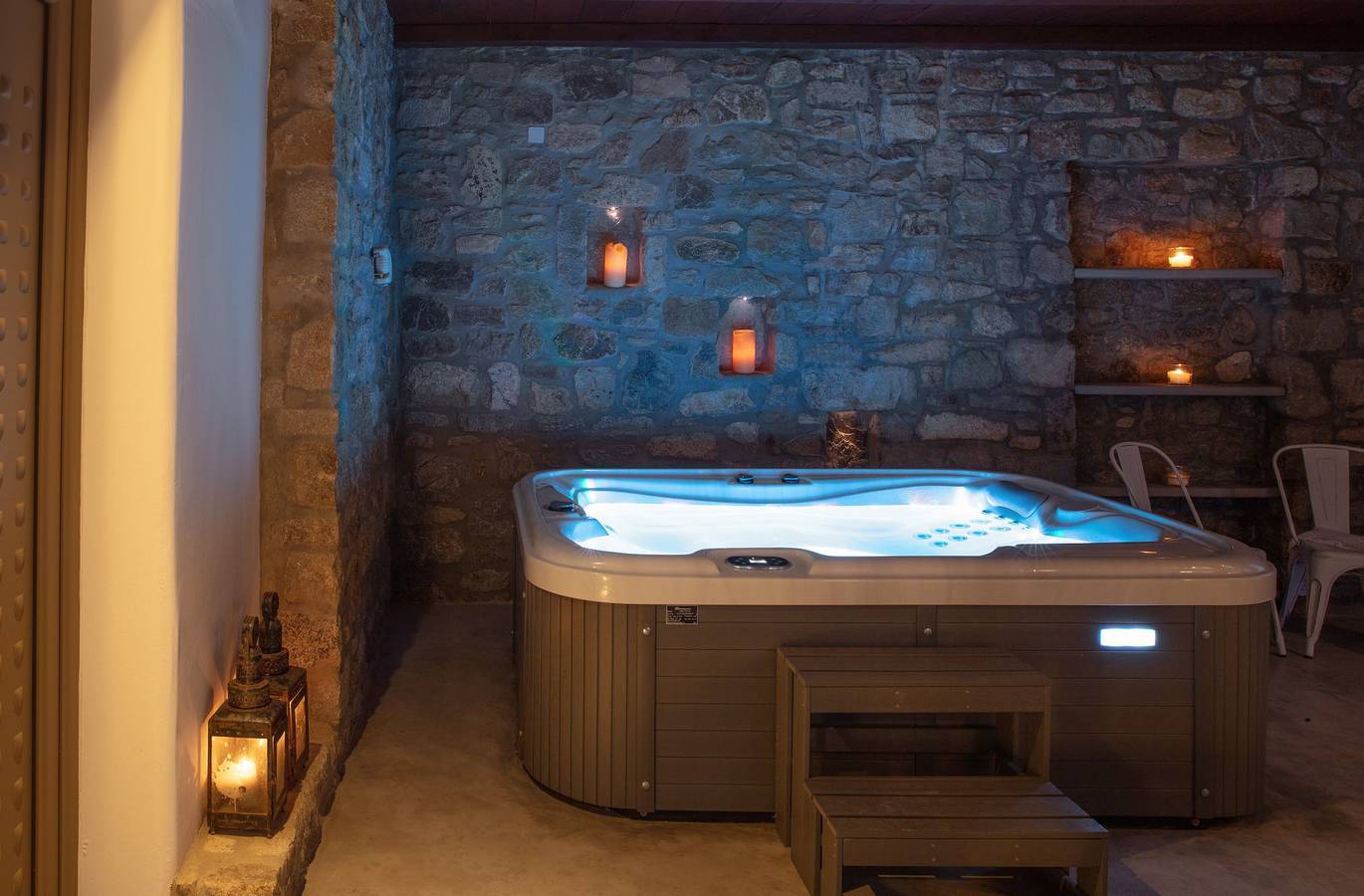 Vakantiehuis 'Amalthia Suite Private Pool' met Zeezicht, Wi-Fi en Airconditioning in Mykonos