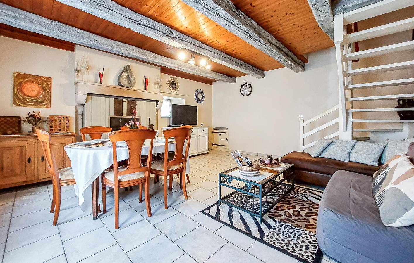 Charmant appartement avec garage, terrasse et jardin près de La Charente in Savigné, Vienne (France)