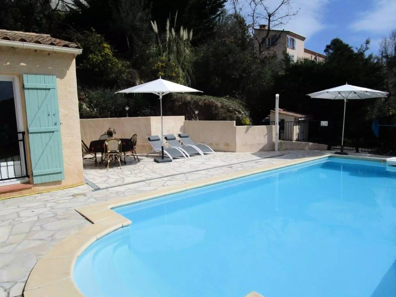 Casa 5 Personas in Bagnols-en-Forêt, Region de Draguignan