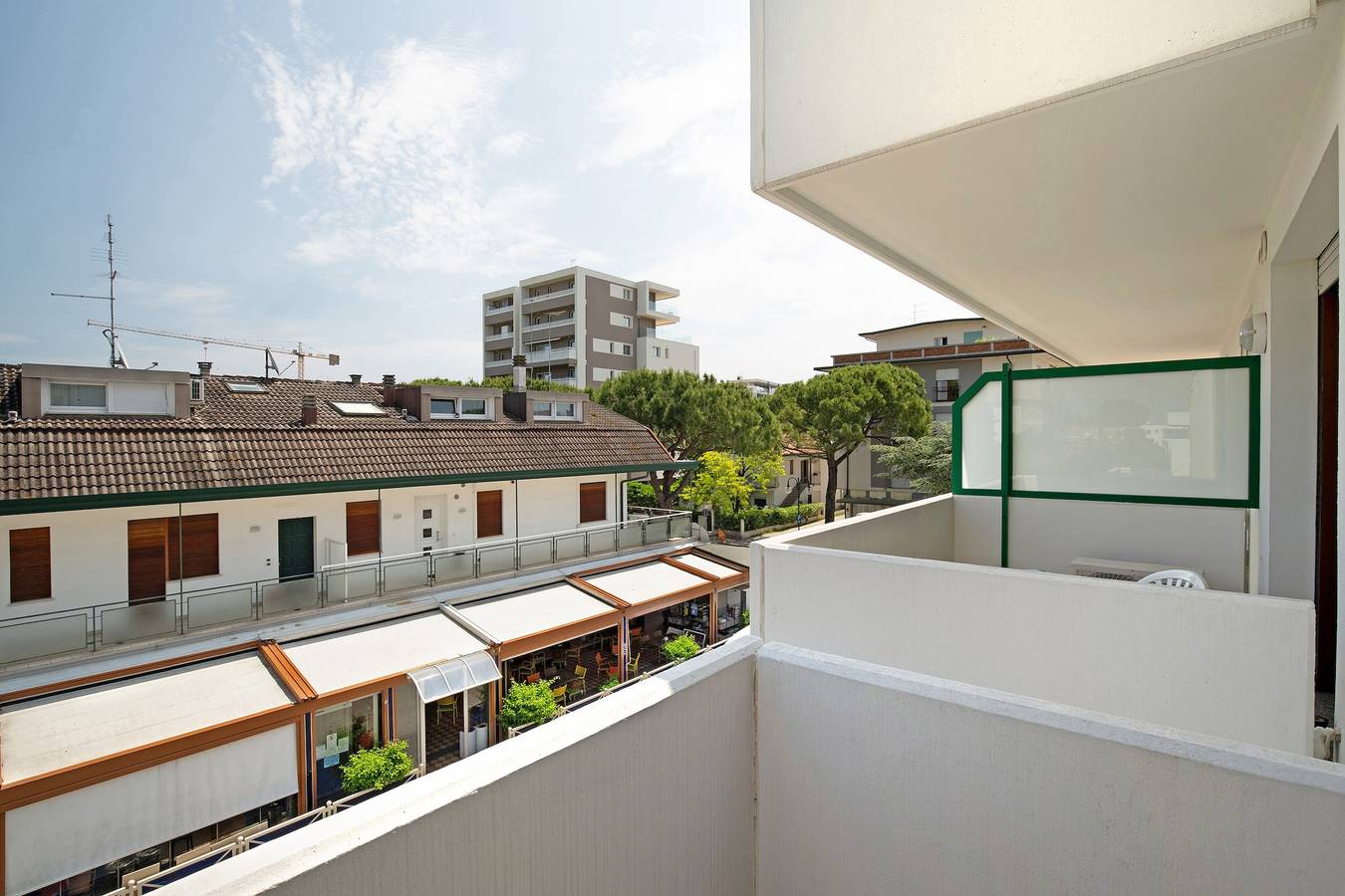 Appartamento intero, Appartamento 'Residence Papaya A202' con piscina condivisa e terrazza privata in Lido di Jesolo, Jesolo