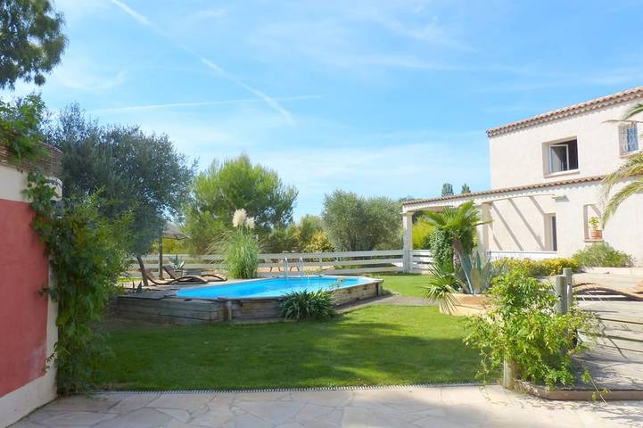 Villa pour 6 personnes, avec jardin