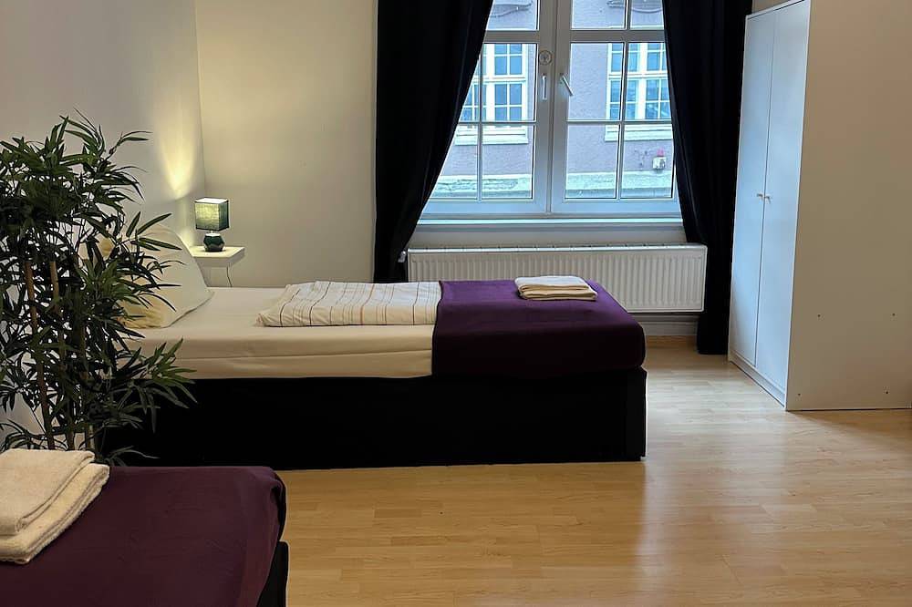 Johannisstraße 1 W2 - 3 Schlafzimmer mit Parkplatz in Neumünster, Schleswig-Holstein Binnenland