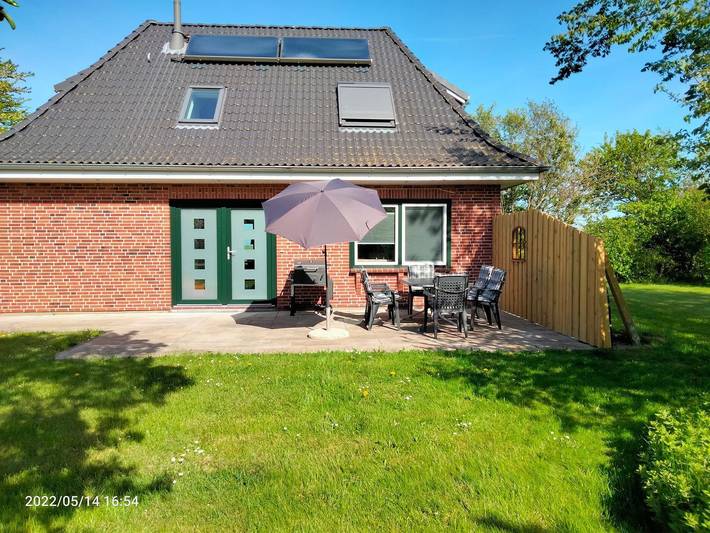 Ferienhaus für 6 Personen, mit Terrasse und Garten in Osterhever - 3
