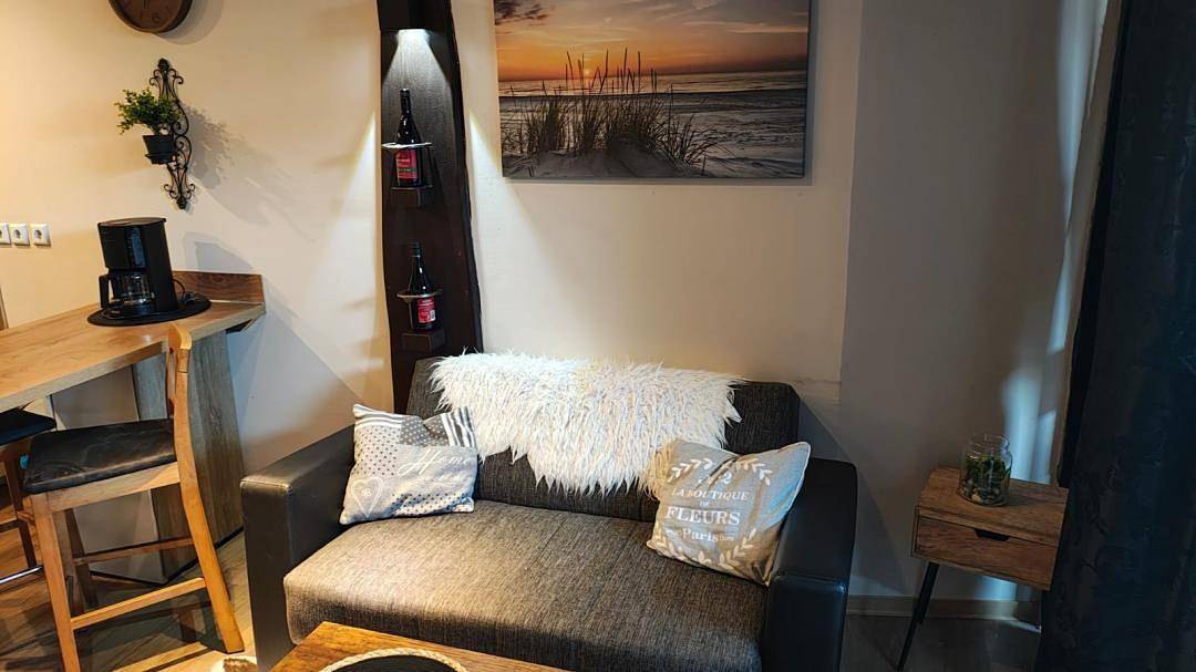 Ganze Ferienwohnung, Moderne Fewo No. 5 in Aurich, Nordseeküste