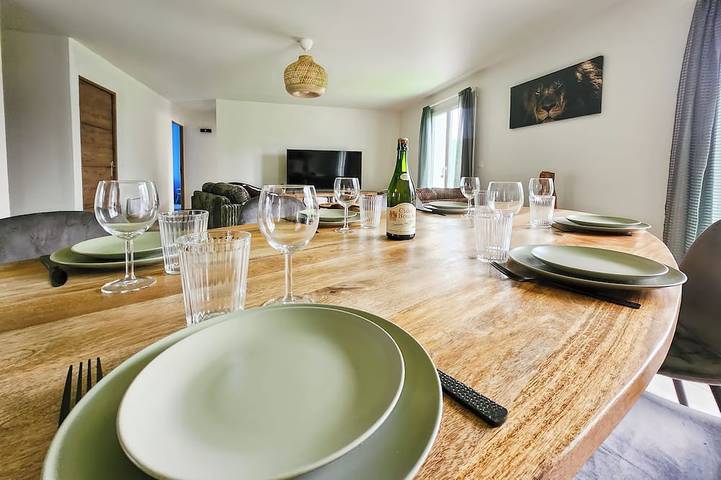 Gîte pour 6 personnes, avec terrasse et jardin à Maisoncelles-en-Brie