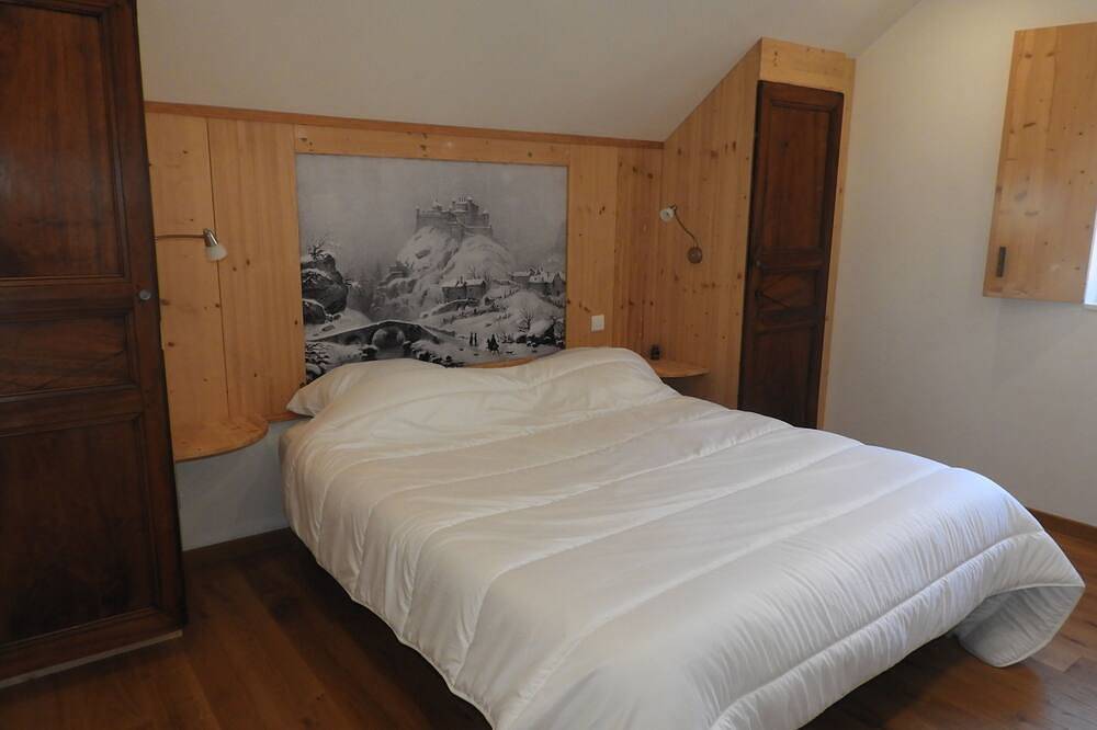 Chalet 12/14 Person Vallouise - Near Puy St Vincent in Vallouise, Nationalpark Écrins