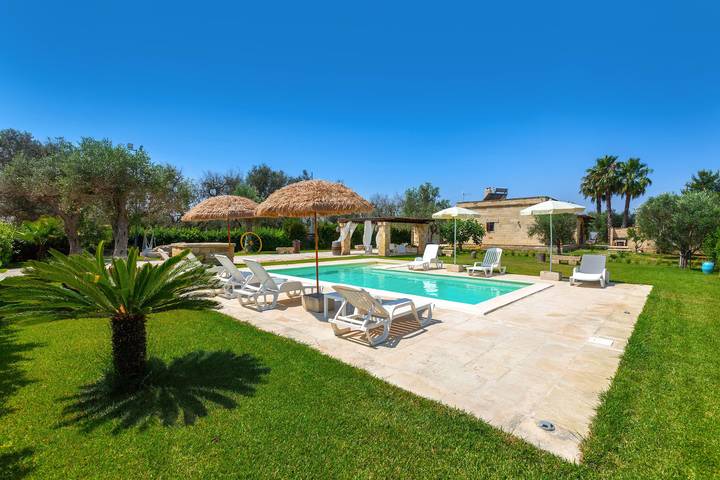 Maison d’hôte pour 5 personnes, avec Jardin et Piscine à Supersano