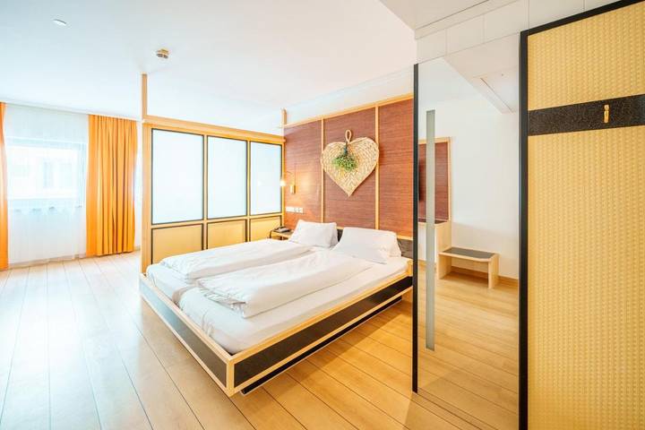 Hotel für 2 Personen, mit Terrasse und Garten sowie Pool und Sauna