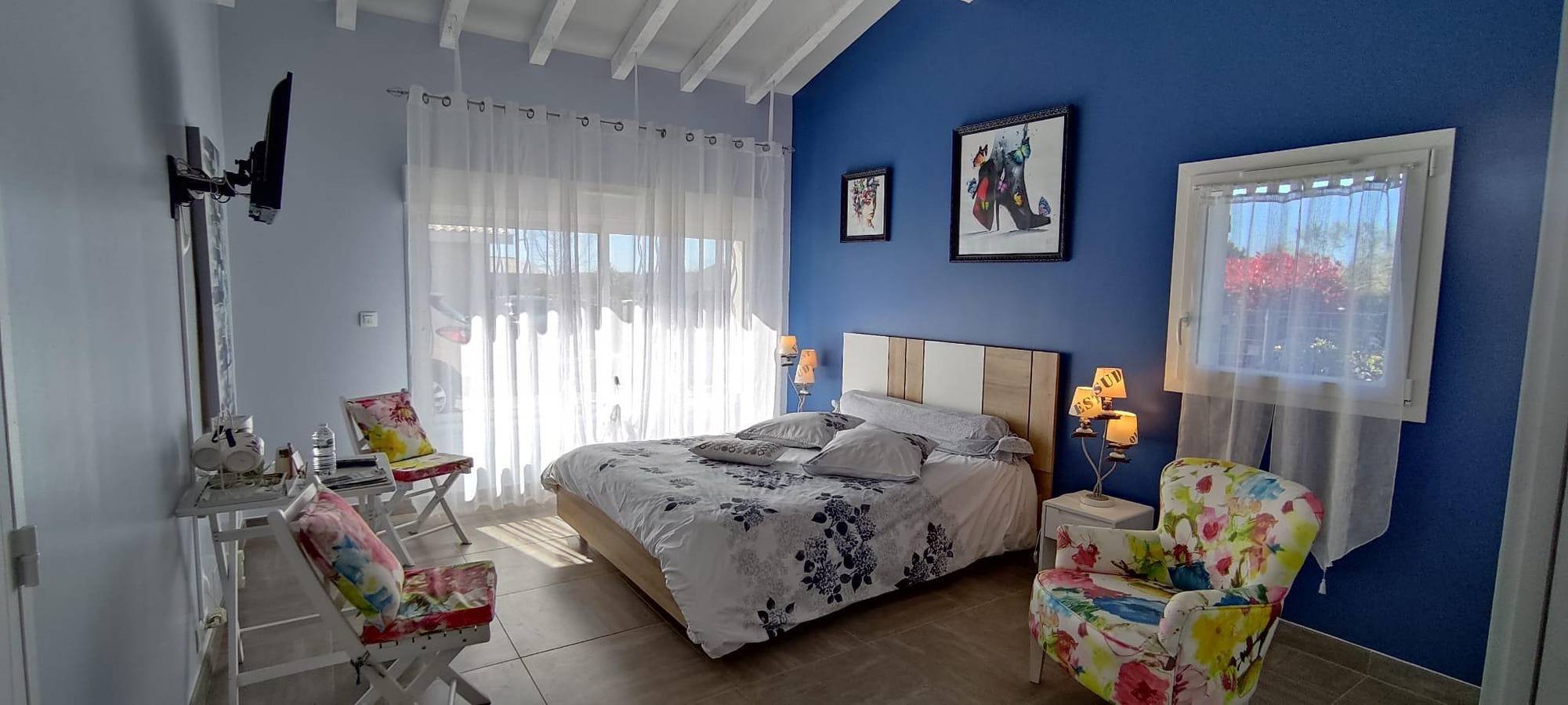 Villa Aube de Lune - Chambre Bleue in Saint-Palais-sur-Mer, Côte de Beauté