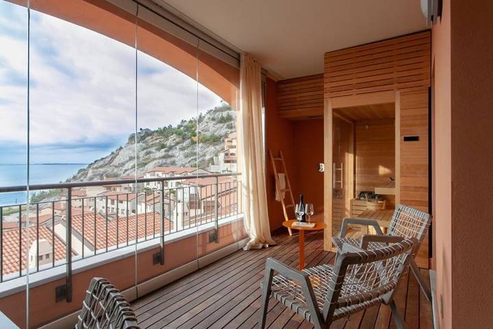 Ferienwohnung für 4 Personen, mit Ausblick und Sauna sowie Balkon - 1