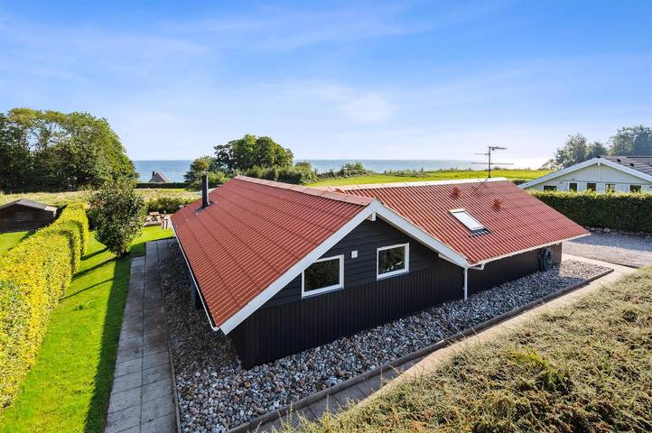 Ferienhaus für 6 Personen, mit Sauna und Garten sowie Terrasse und Whirlpool in Mommark