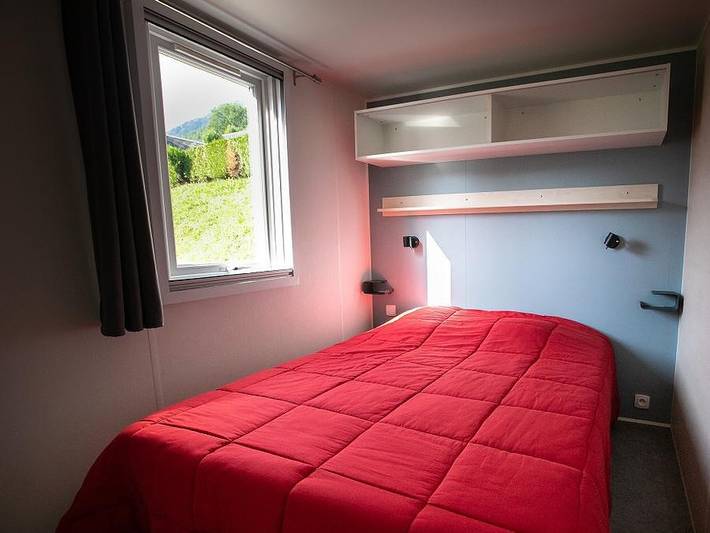 Camping Sites et Paysages - Pyrénévasion  - Mobilhome 8 personnes - Cottage 4 chambres Tv Lv Terrasse semi-couverte in Sazos, Parc national des Pyrénées